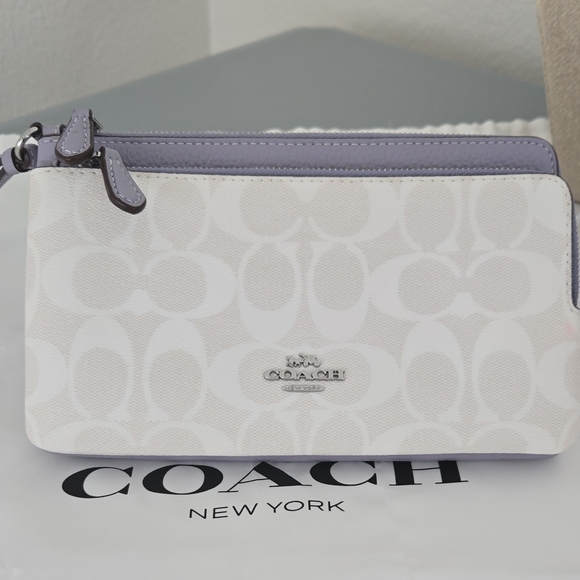 Coach White and Purple Clutch with Signature Monogram - Picture 15 of 16